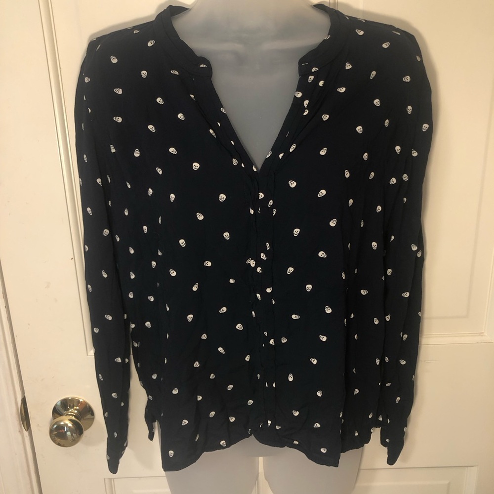 Skull Pattern MNG Collection Halloween Blouse Size Medium